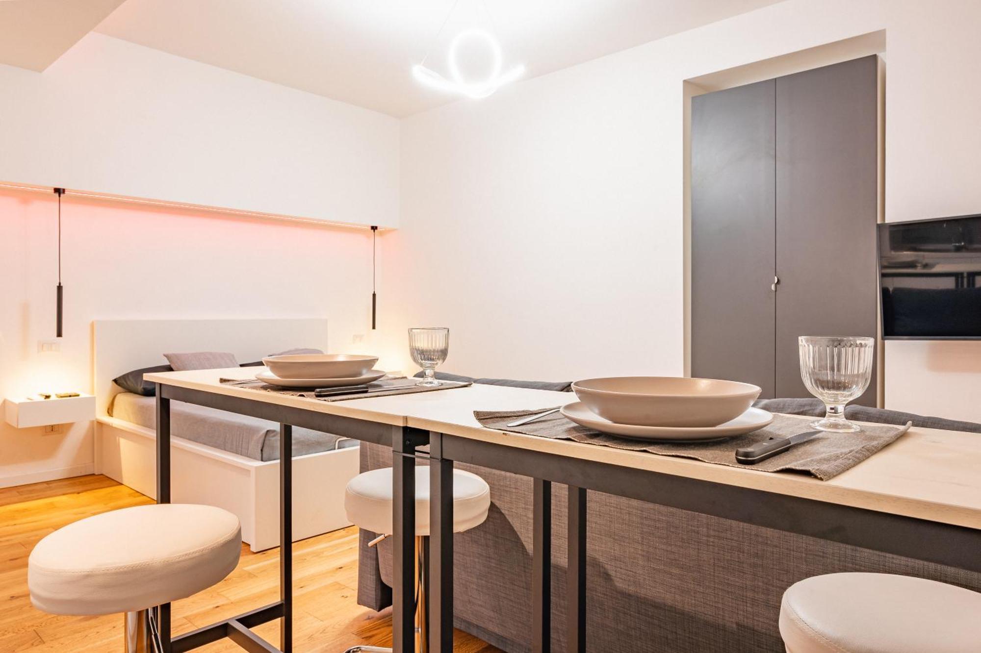 Exclusive Led House Garibaldi Fs Apartment มิลาน ภายนอก รูปภาพ